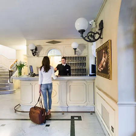 Hotel Goya