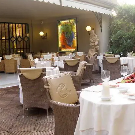 Hotel Goya 4*
