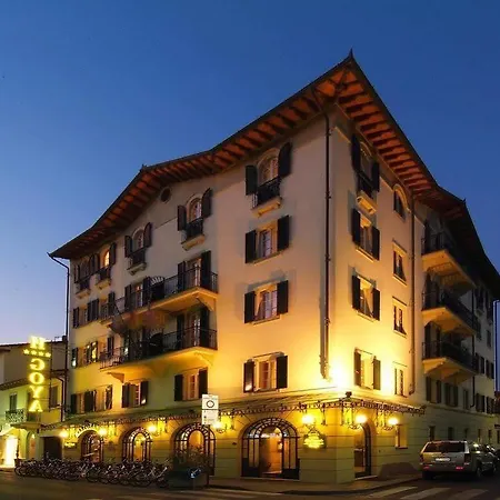 Hotel Goya 4*